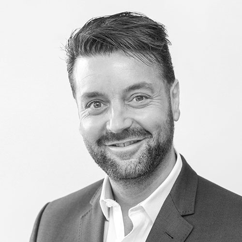 laird assessors independent automotive experts accident damage reports reconstruction criminal desktop diminution injury photography repair instructions inspection translation interpretation languages vehicle valuations united kingdom UK